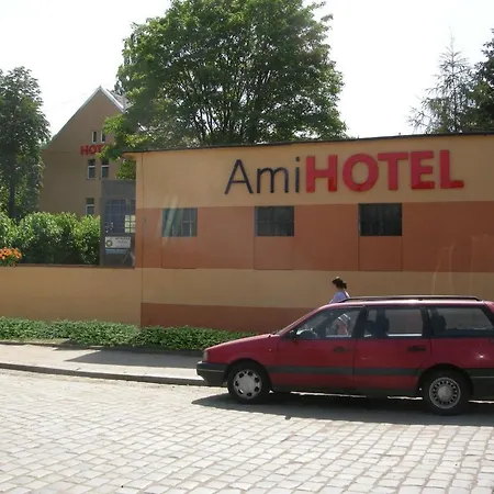 Hotel Ami 2*